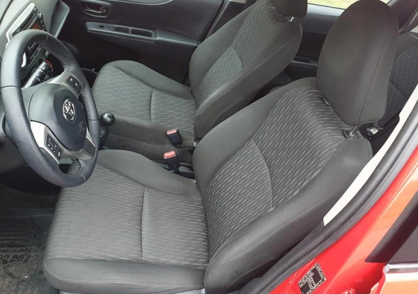 Toyota Yaris cena 20909 przebieg: 185000, rok produkcji 2012 z Sieradz małe 436
